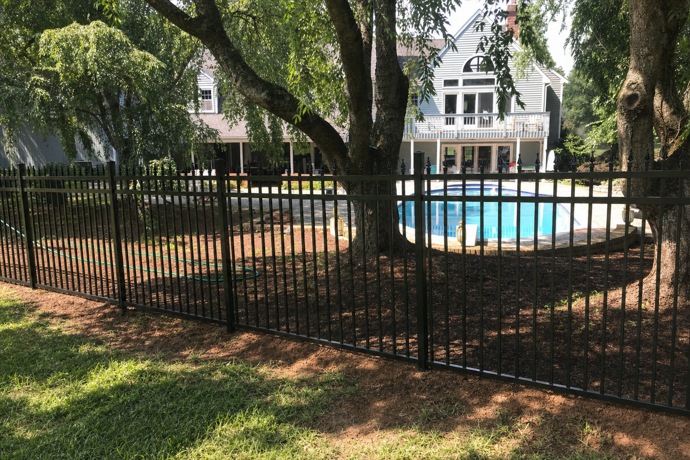 Aluminum fence installation